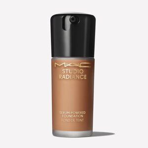 MAC Studio Radiance Serum-Powered™ Foundation - NC50